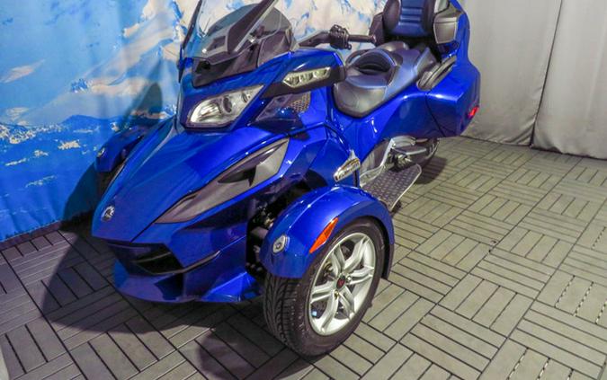 2012 Can-Am Spyder RT Audio & Convenience SE5