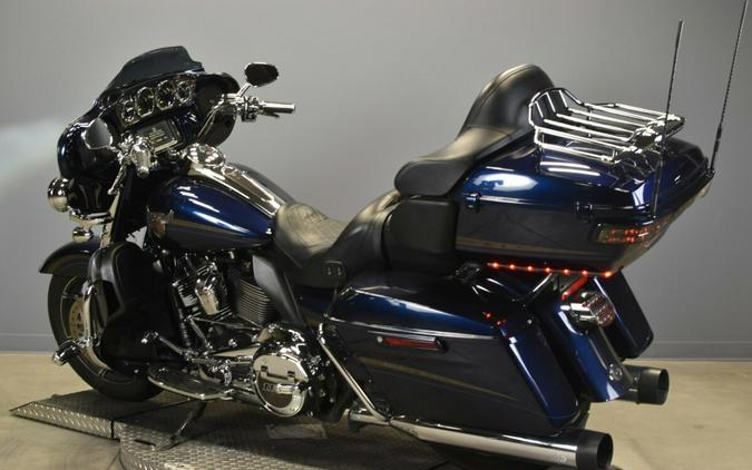 2018 Harley-Davidson 115th Anniversary CVO Limited