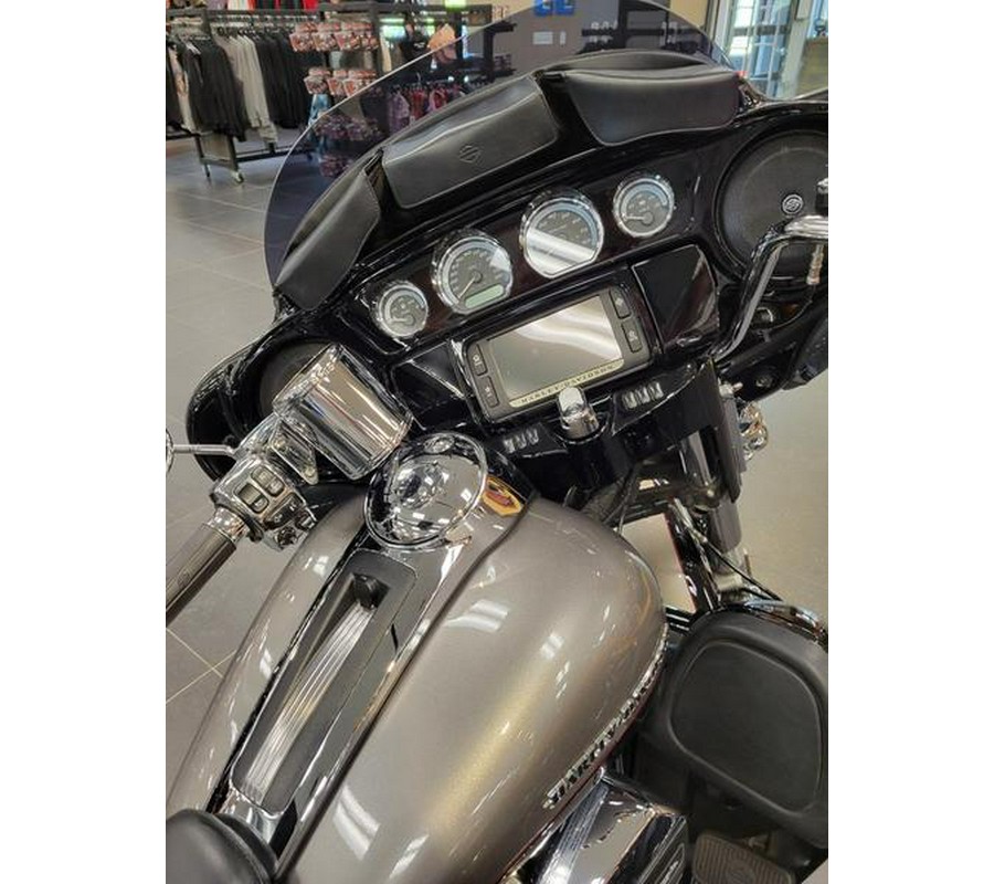 2017 Harley-Davidson® FLHTK - Ultra Limited