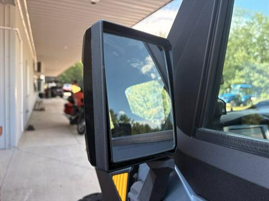 2025 Kawasaki RIDGE XR CREW Limited HVAC
