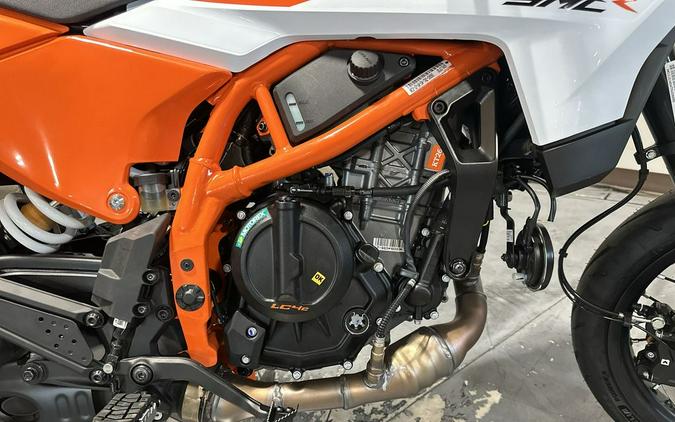 2026 KTM SMC 390 R