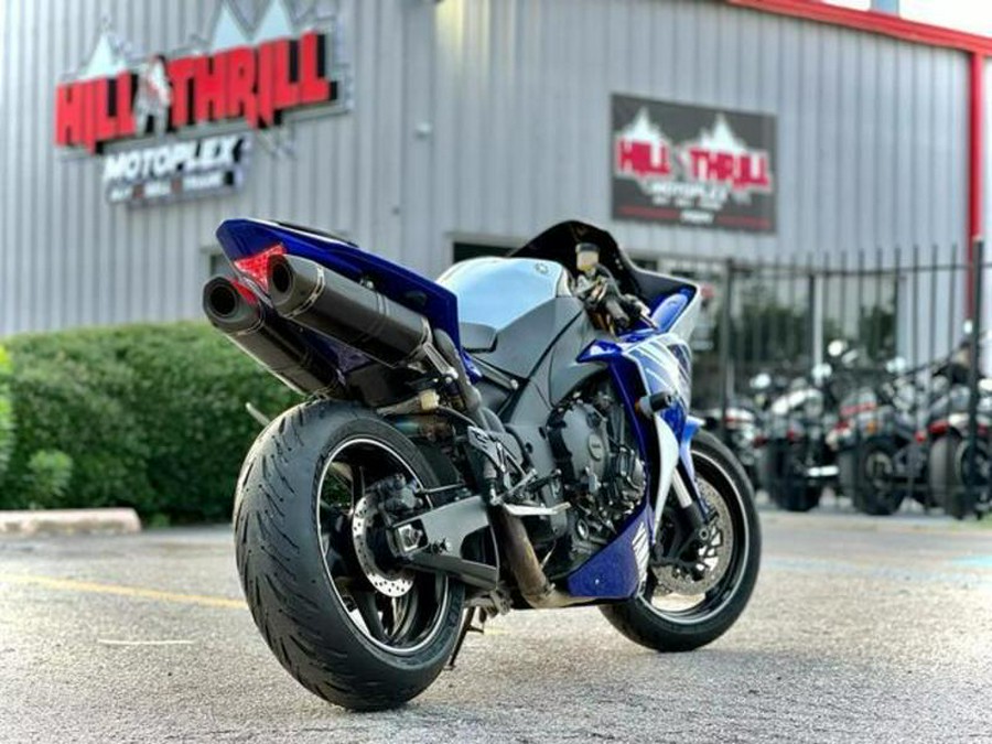 2014 Yamaha YZF-R1