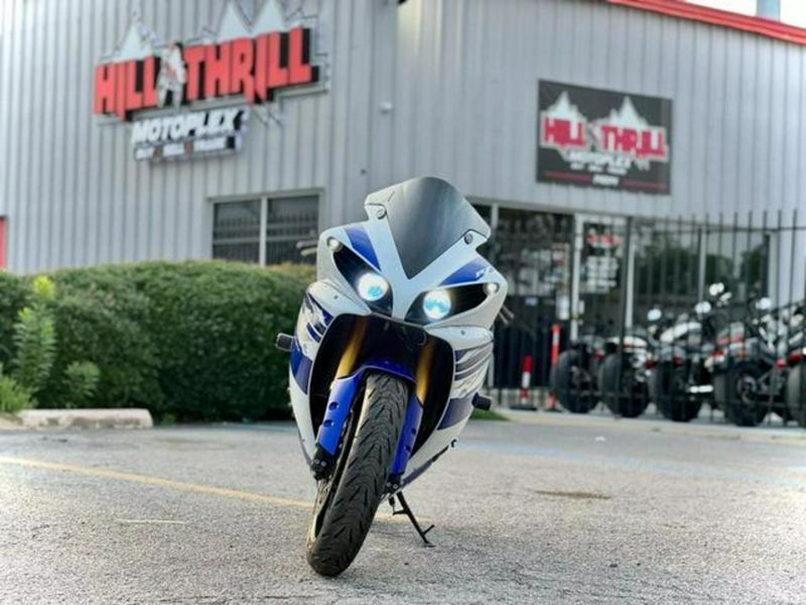 2014 Yamaha YZF-R1