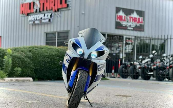 2014 Yamaha YZF-R1