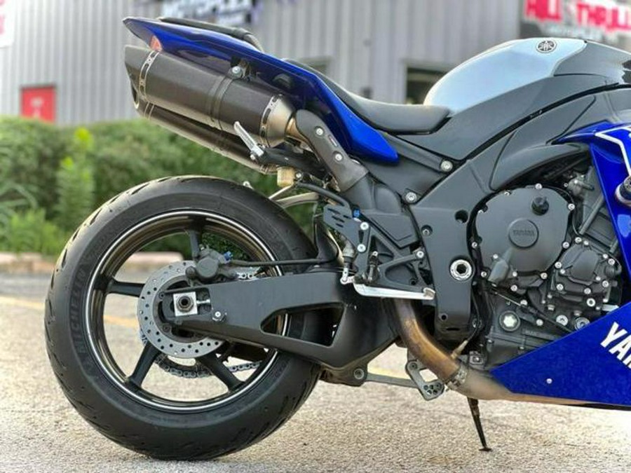 2014 Yamaha YZF-R1