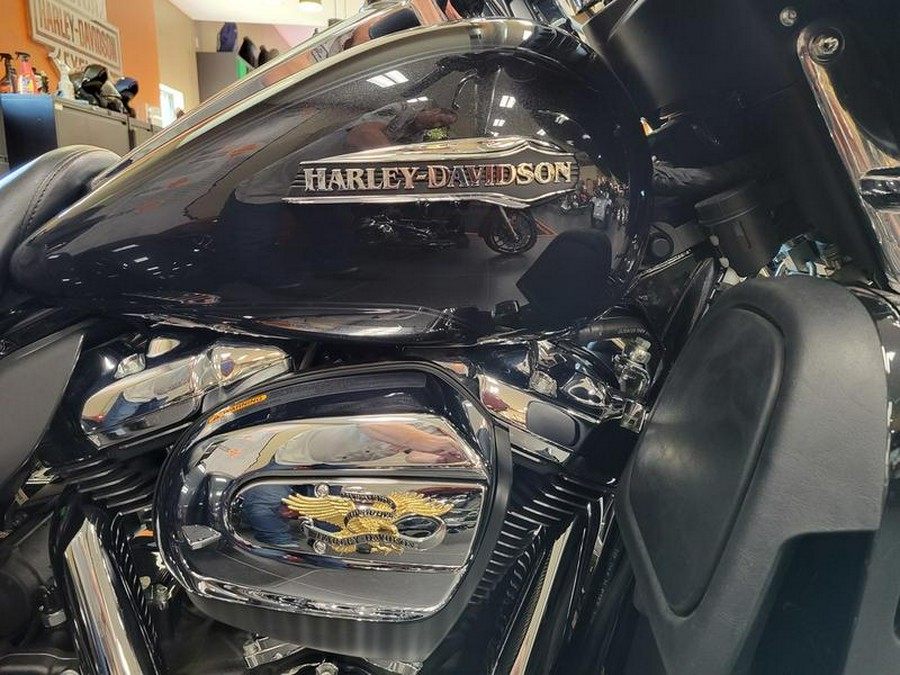 2018 Harley-Davidson® FLHTCUTG - Tri Glide® Ultra