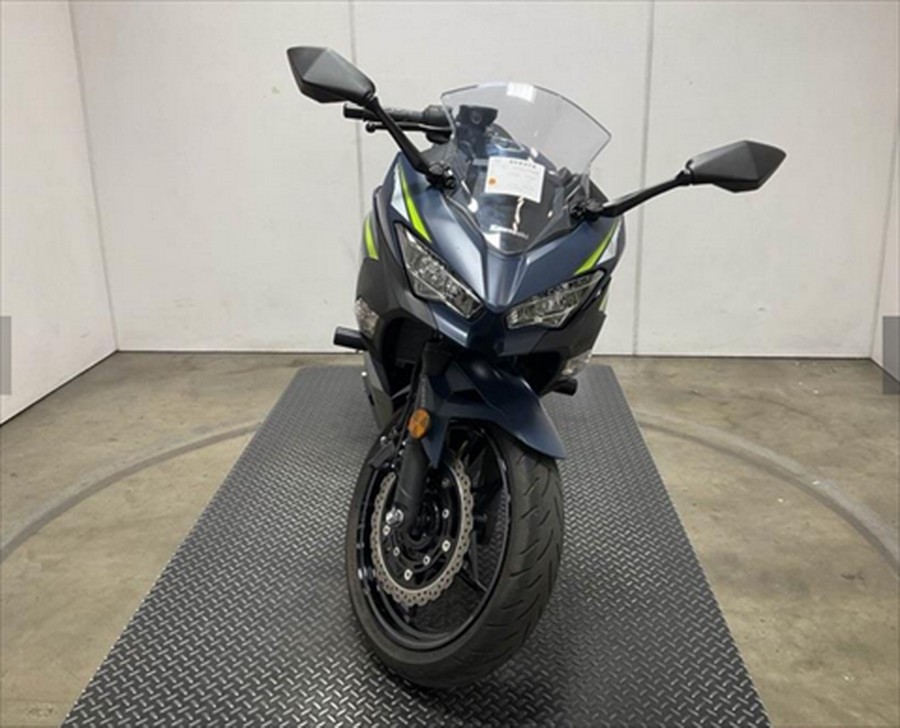 2022 Kawasaki Ninja 400 ABS