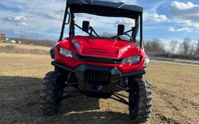 2024 Honda® Pioneer 1000 Deluxe