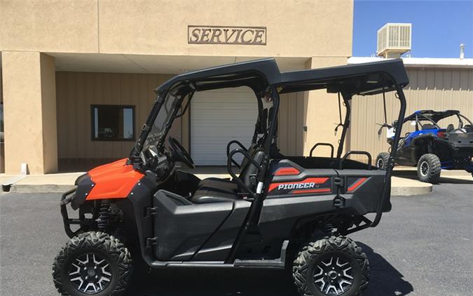 2018 Honda Pioneer 700-4 Deluxe