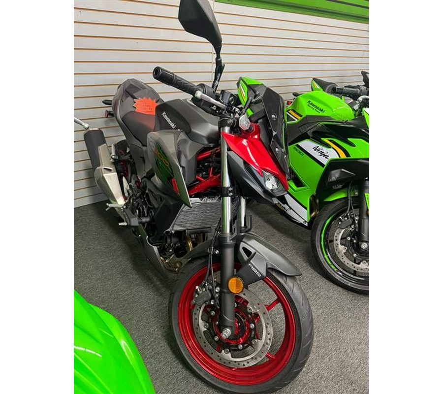 2025 Kawasaki Z500 SE ABS
