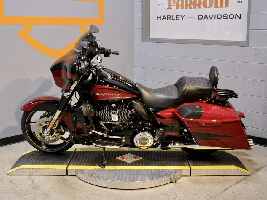 Used 2017 Harley-Davidson CVO Street Glide FLHXSE Motorcycle For Sale In Columbus, OH