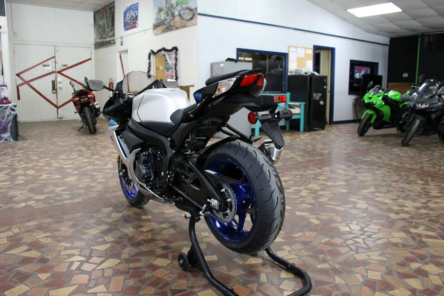 2026 Suzuki GSX-R600 Pearl Vigor Blue / Metallic Matte Sword Silver - T7101053