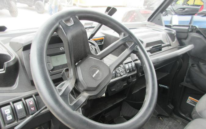 2024 CAN-AM DEFENDER MAX XT HD10