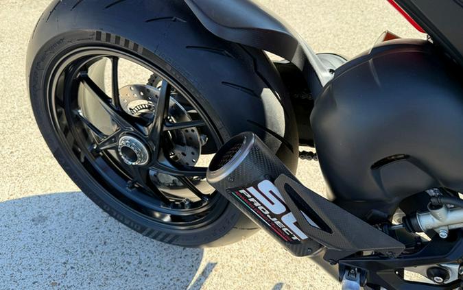 2024 Ducati Streetfighter V4