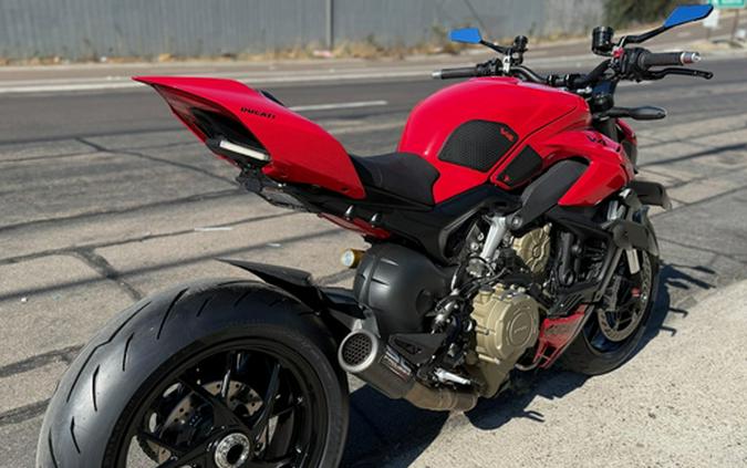2024 Ducati Streetfighter V4