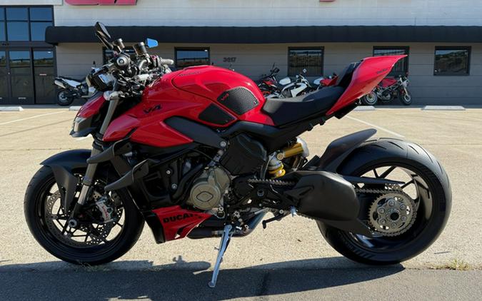 2024 Ducati Streetfighter V4