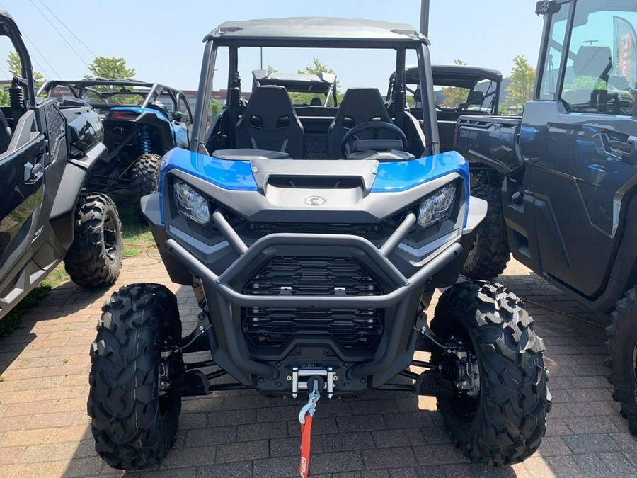 2023 Can-Am™ Commander XT 700