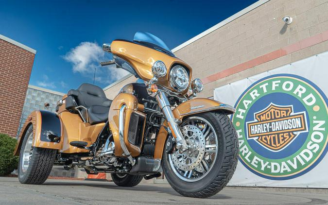 2023 Harley-Davidson® FLHTCUTG - Tri Glide® Ultra