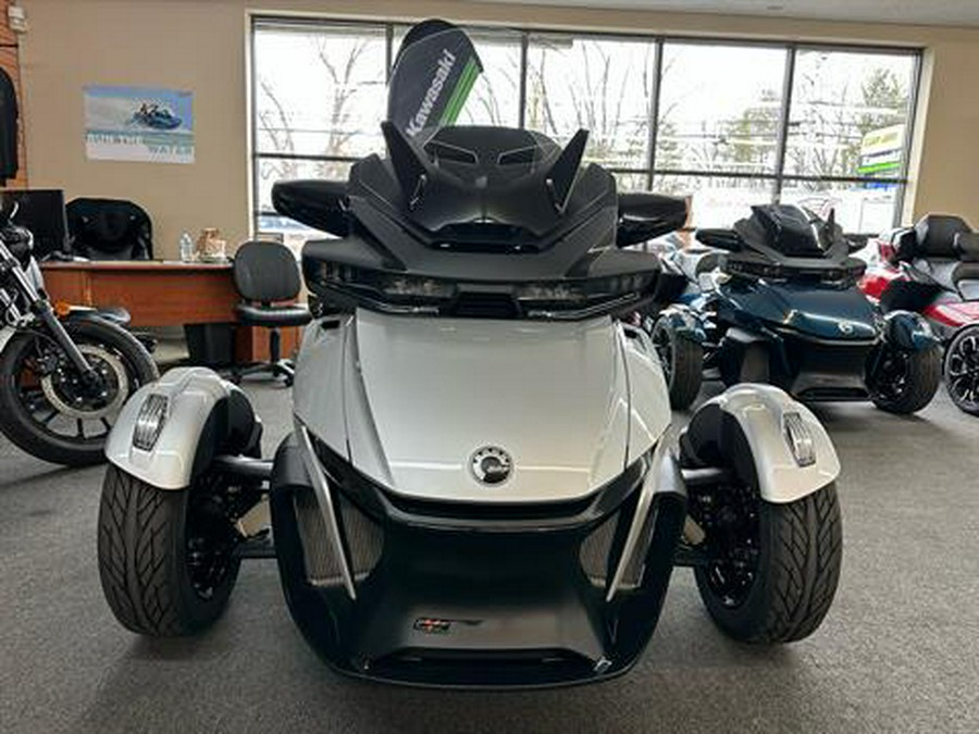 2024 Can-Am Spyder RT