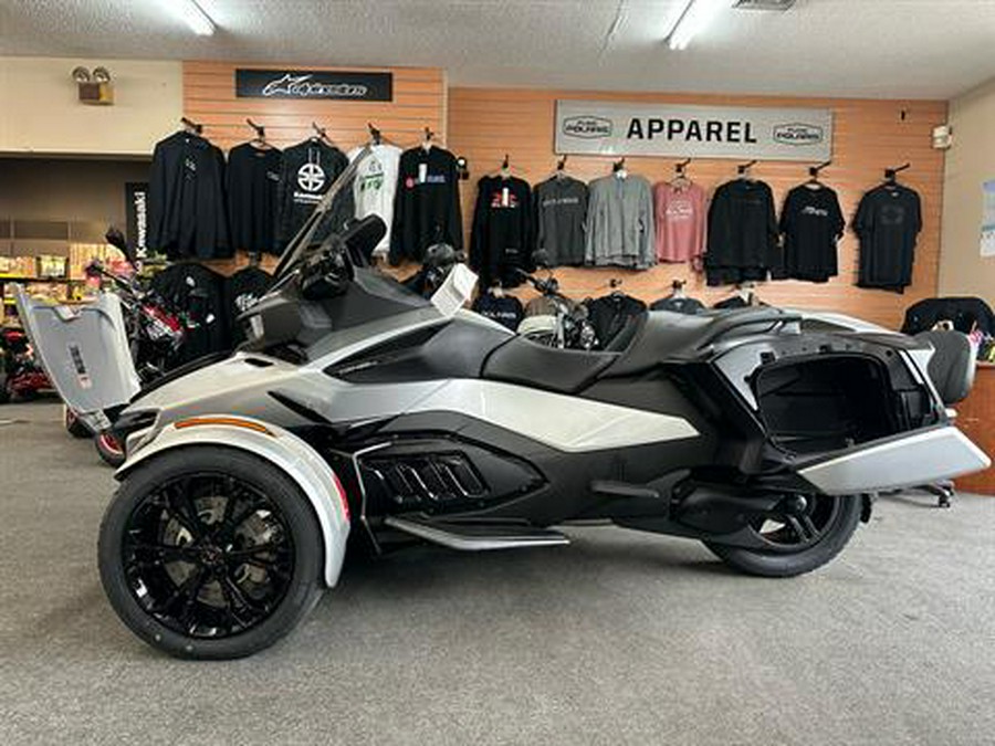 2024 Can-Am Spyder RT