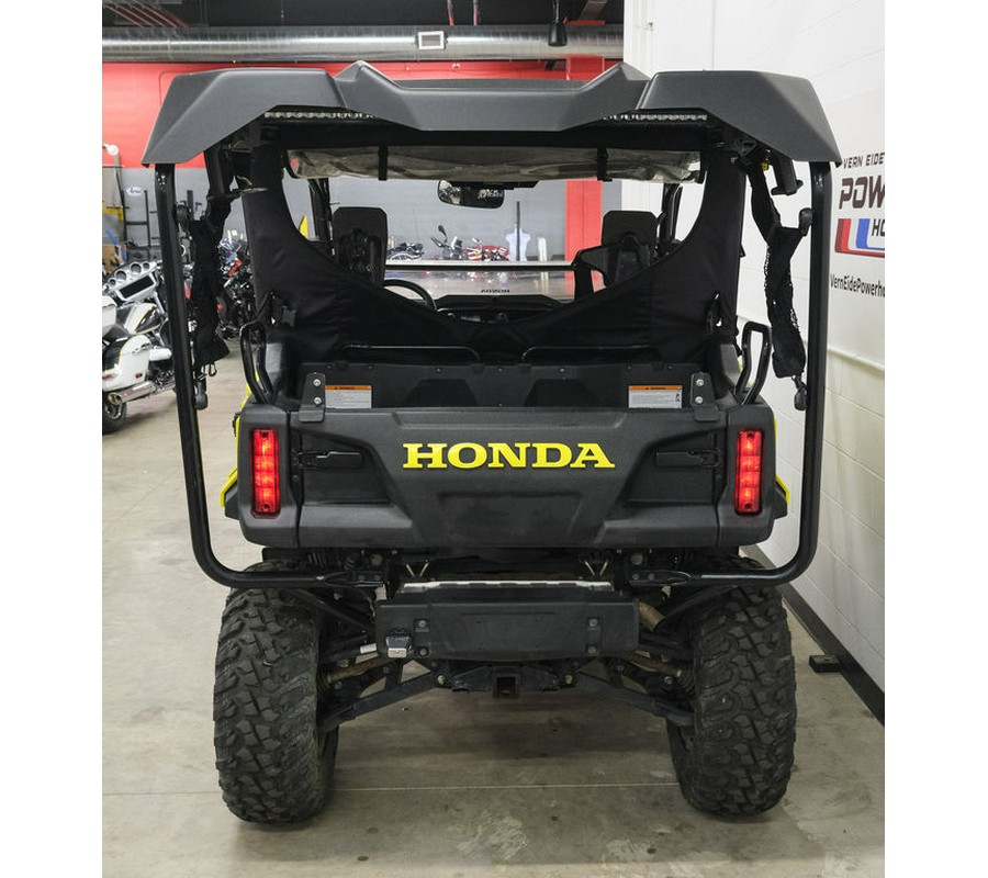 2018 Honda® Pioneer 1000-5 Deluxe