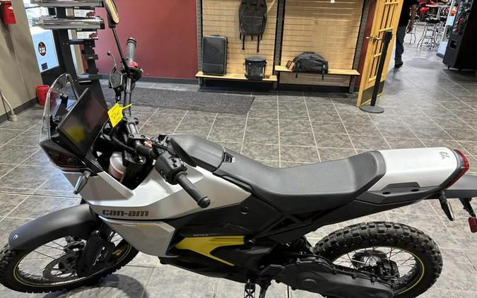 2025 Can-Am® Origin '73