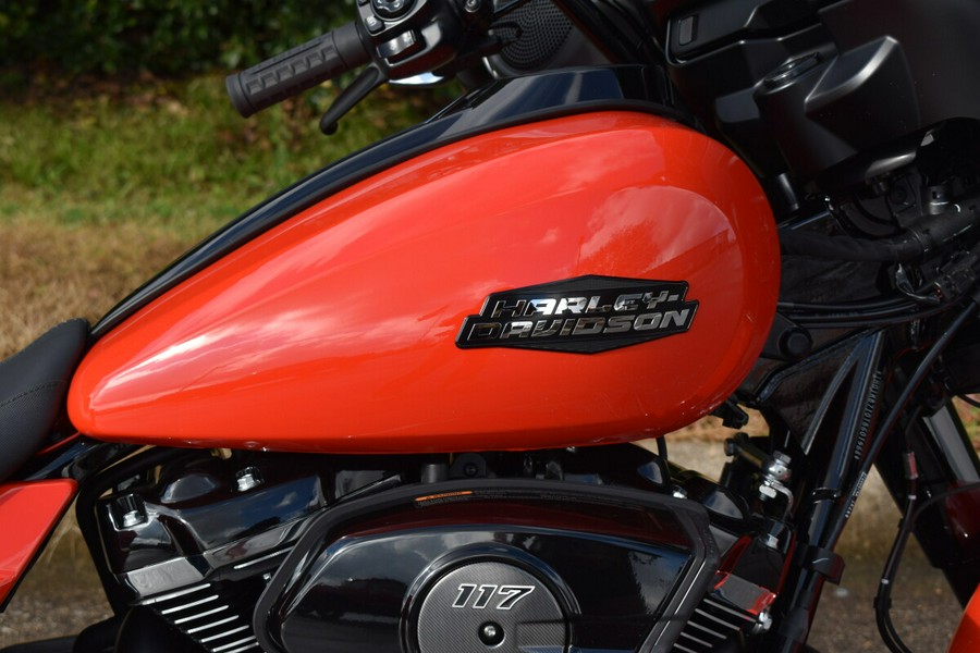 2026 Harley-Davidson Street Glide® – Advanced Touring Comfort