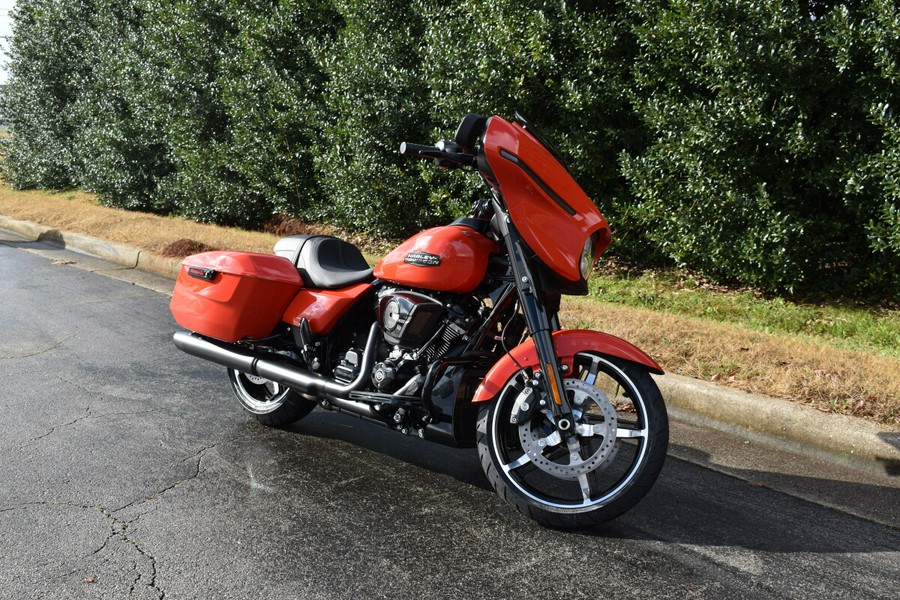 2026 Harley-Davidson Street Glide® – Advanced Touring Comfort