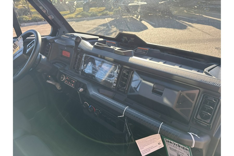 2026 Can-Am DEFENDER XT CAB HD11 W/ INFO