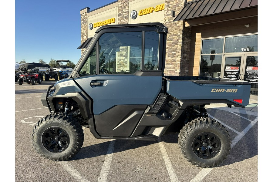 2026 Can-Am DEFENDER XT CAB HD11 W/ INFO