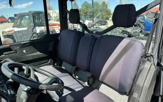 2024 Can-Am Defender DPS CAB