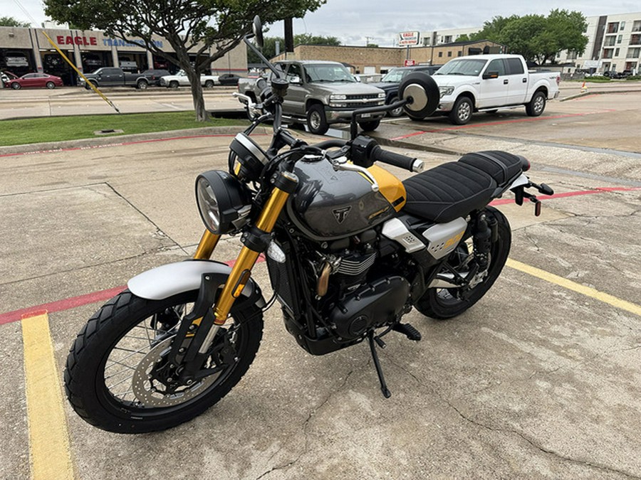 2026 Triumph Scrambler 900 Mineral Grey