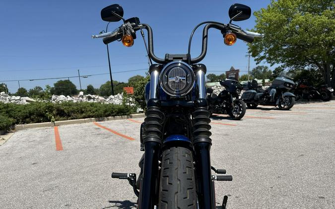 2024 Harley-Davidson® Street Bob® 114 Blue Burst