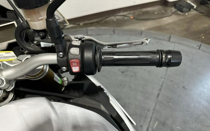 2016 BMW S 1000 R