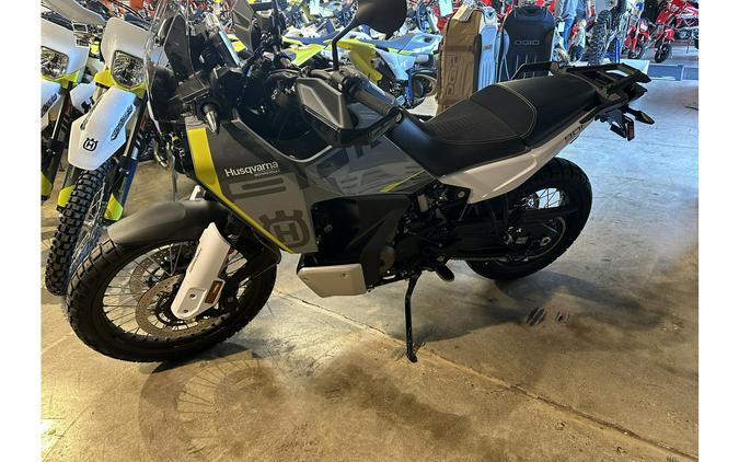 2024 Husqvarna Motorcycles Norden 901