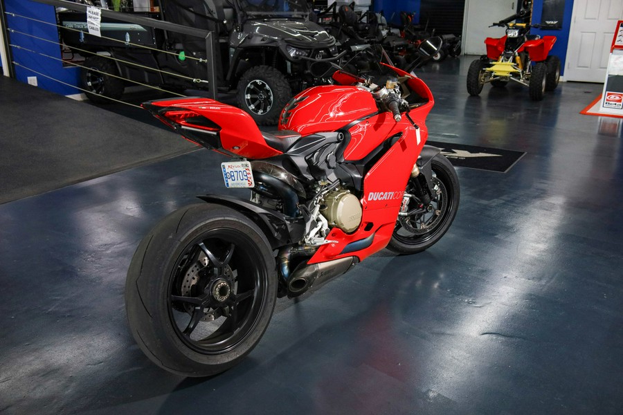 2015 Ducati Superbike 1299 Panigale