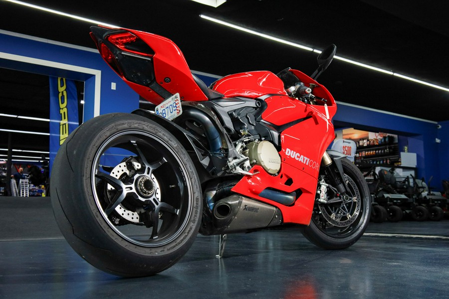 2015 Ducati Superbike 1299 Panigale