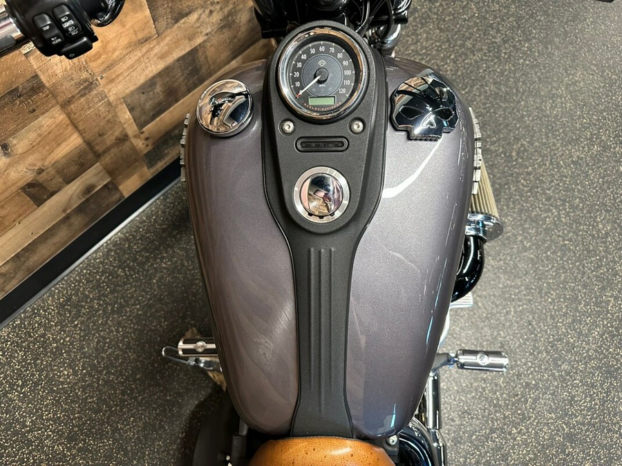 2014 Harley-Davidson Street Bob Charcoal Pearl FXDB