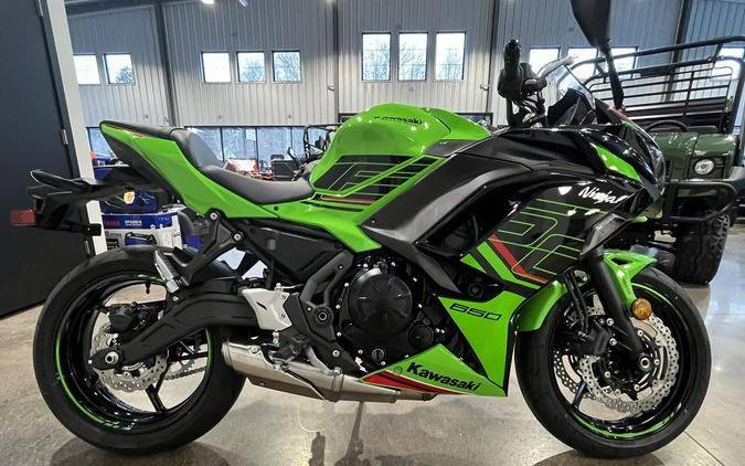 2024 Kawasaki Ninja® 650 KRT Edition ABS