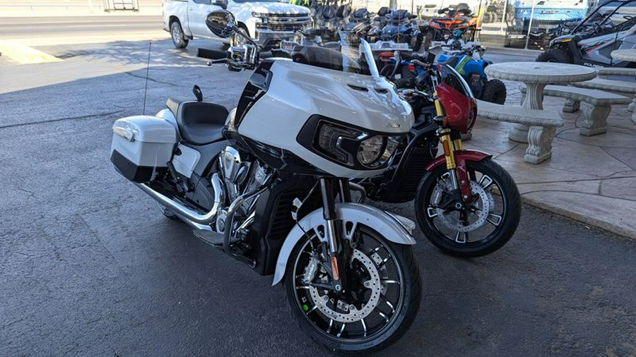 New 2024 INDIAN MOTORCYCLE CHALLENGER LIMITED GHOST WHITE METALLIC