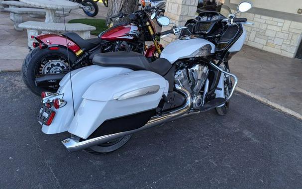 New 2024 INDIAN MOTORCYCLE CHALLENGER LIMITED GHOST WHITE METALLIC