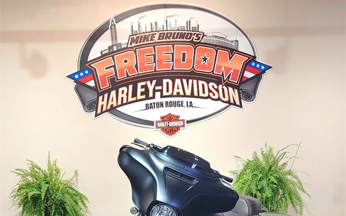 2020 Harley-Davidson Street Glide® Base