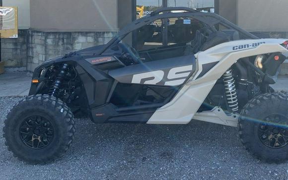 2023 Can-Am® Maverick X3 RS Turbo RR Desert Tan & Carbon Black