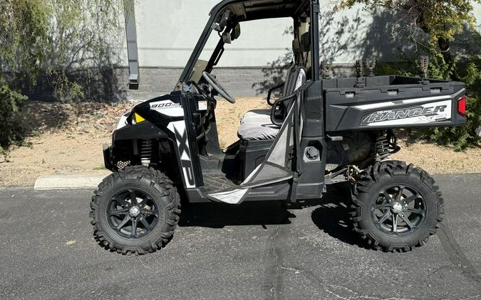 2015 Polaris® Ranger XP® 900 EPS Black Pearl