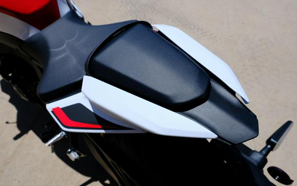 2026 YAMAHA YZF-R9 70TH ANNIVERSARY EDITION