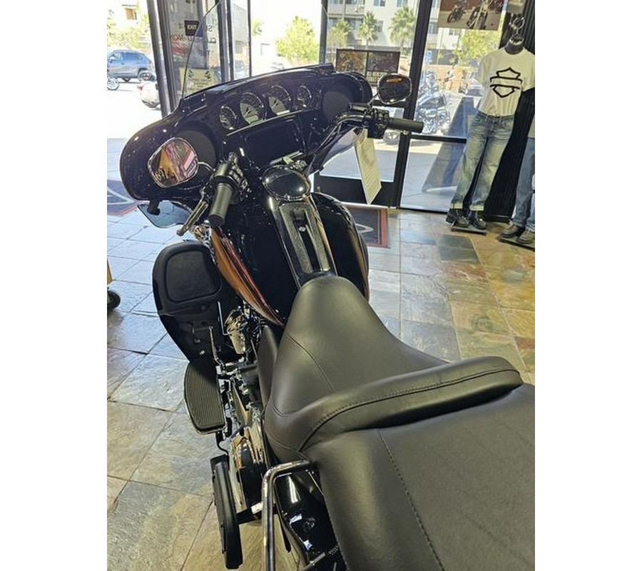 2024 Harley-Davidson® FLHTCUTG - Tri Glide® Ultra