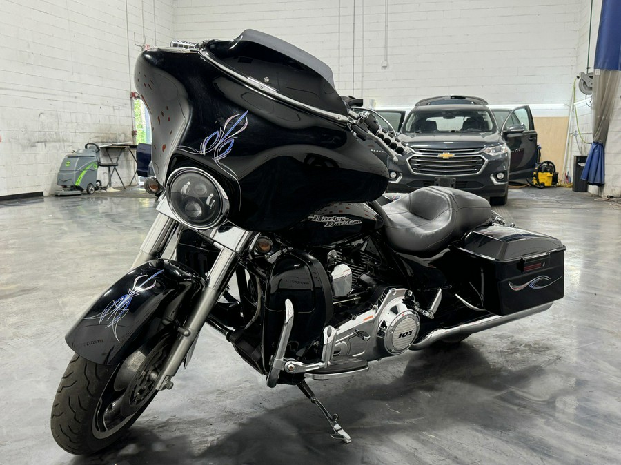 2013 HARLEY DAVIDSON STRRET GLIDE