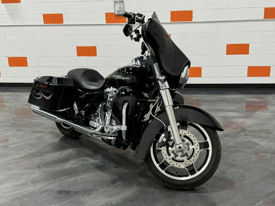 2013 HARLEY DAVIDSON STRRET GLIDE