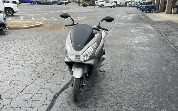 2016 Honda® PCX150