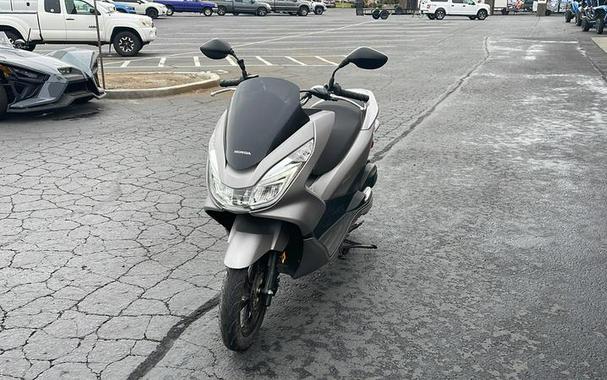 2016 Honda® PCX150